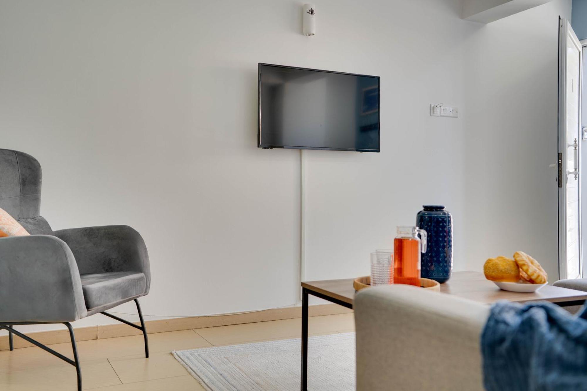 Atlantis Apartments 50M From Makenzy Seafront Lárnaka Eksteriør bilde